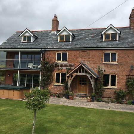 Rhyd Lydan Bed and Breakfast Newtown  Esterno foto