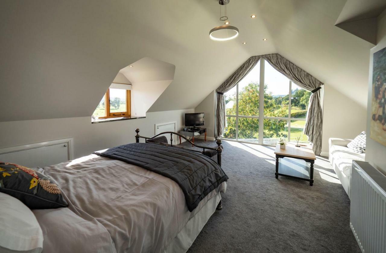 Rhyd Lydan Bed and Breakfast Newtown  Esterno foto