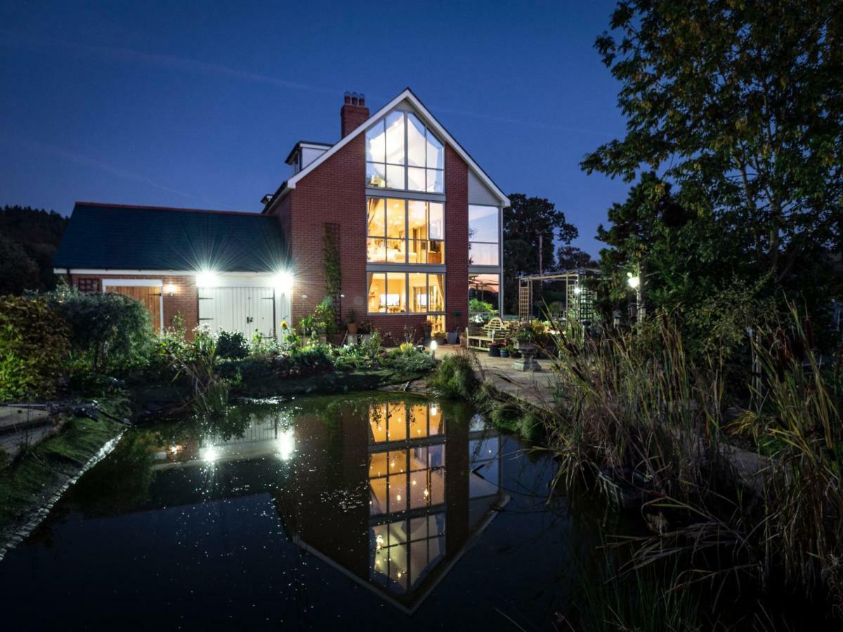 Rhyd Lydan Bed and Breakfast Newtown  Esterno foto