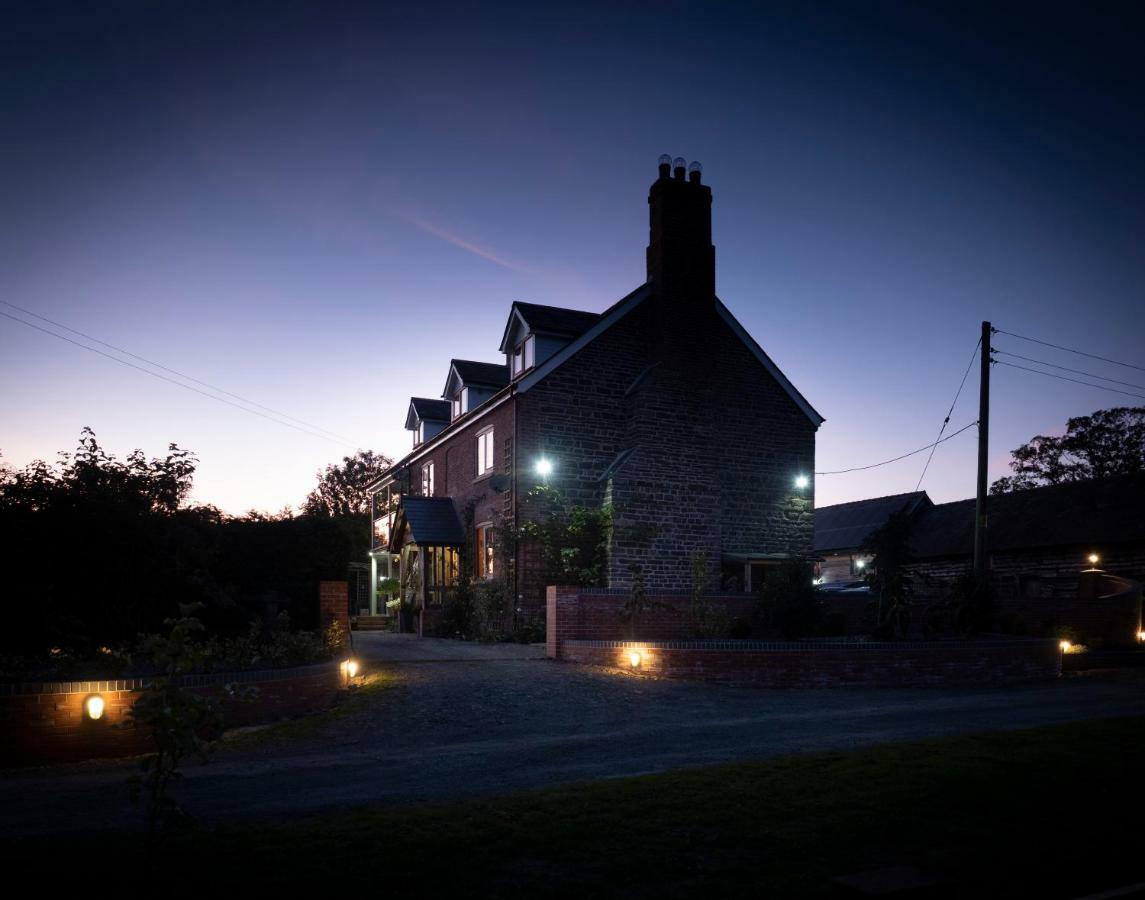 Rhyd Lydan Bed and Breakfast Newtown  Esterno foto