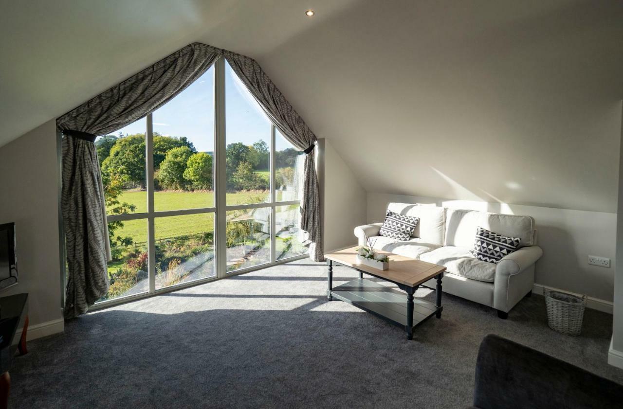 Rhyd Lydan Bed and Breakfast Newtown  Esterno foto